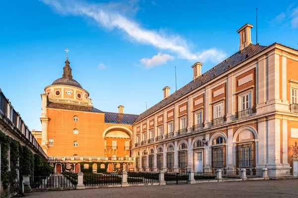 Palácio Real de Aranjuez ao nascer do sol, Madrid — Fotografia de Stock