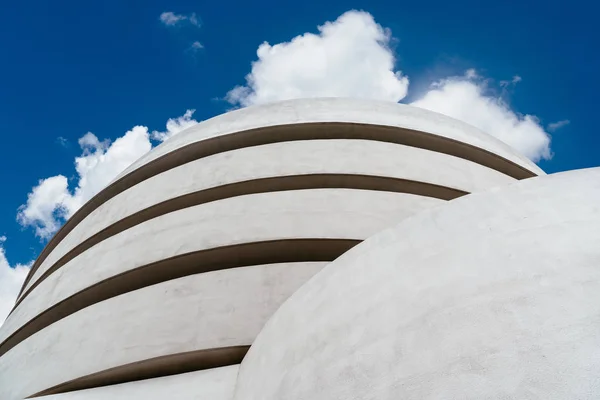 Museo Guggenheim de arte moderno en Nueva York —  Fotos de Stock