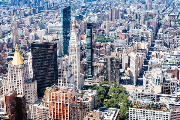 Aerial view of buildings of Midwtown of Manhattan in New York — Stock Photo, Image