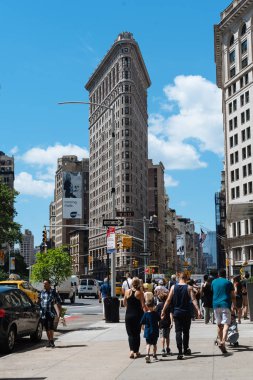 Sokak sahne ve New York'ta Flatiron Binası 