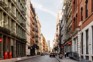 New York Soho 'da tipik bir sokak.