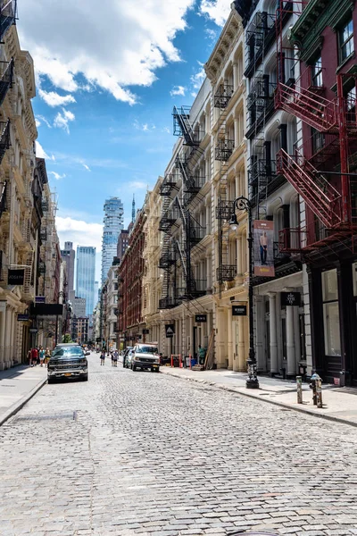 New York Soho 'da tipik bir sokak.