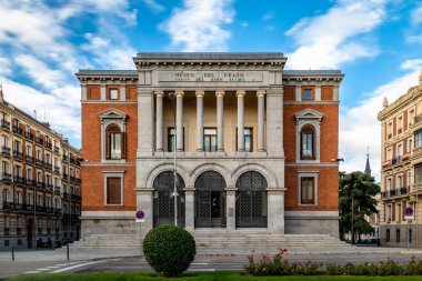 Eski Buen Retiro Sarayı Madrid dış görünümü
