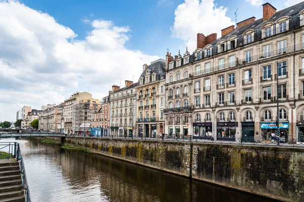 Schilderachtig uitzicht op de rivier Vilaine in Rennes — Stockfoto