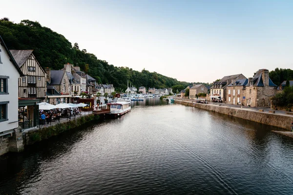 A habour a Dinan város látképe — Stock Fotó