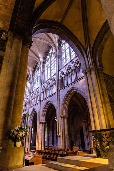 Vista interior de la Catedral de San Vicente de Saint Malo — Foto de Stock