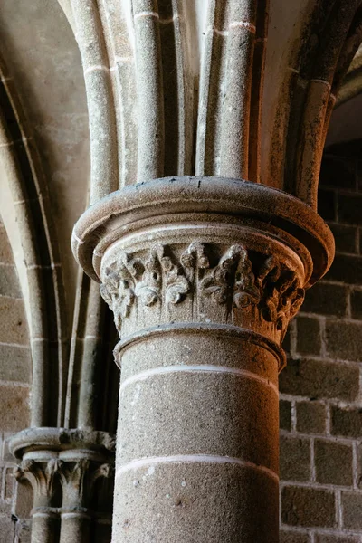 Detail of capital in the Abbey of Mont Saint-Michel — Stock Photo, Image