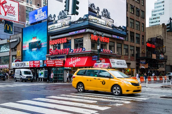 Scena treet in Settima Avenue a Manhattan — Foto Stock