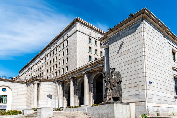 Nuevos Ministerios es un complejo de gobierno en el centro de Madrid — Foto de Stock