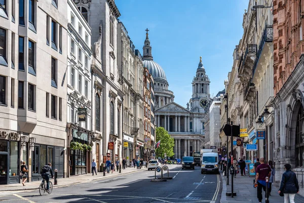 A Ludgate-hegy és a Szent Pál-katedrális Londonban — Stock Fotó