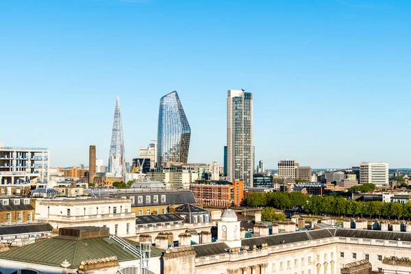 Paisaje urbano de la ciudad de Londres al atardecer — Foto de Stock