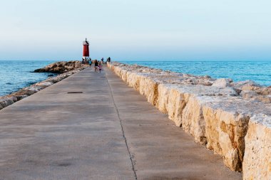 Denia limanının dalgakıran