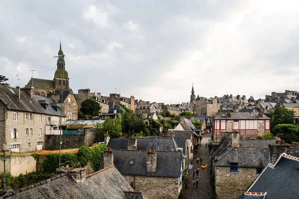 Veduta aerea della città medievale di Dinan — Foto Stock