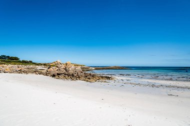 Yaz aylarında Batz Adası görünümü