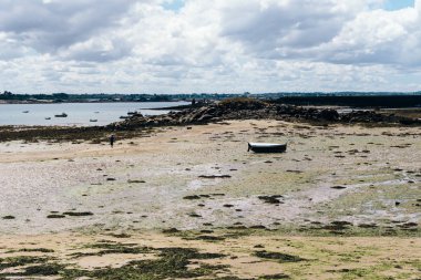 Yaz aylarında Batz Adası görünümü