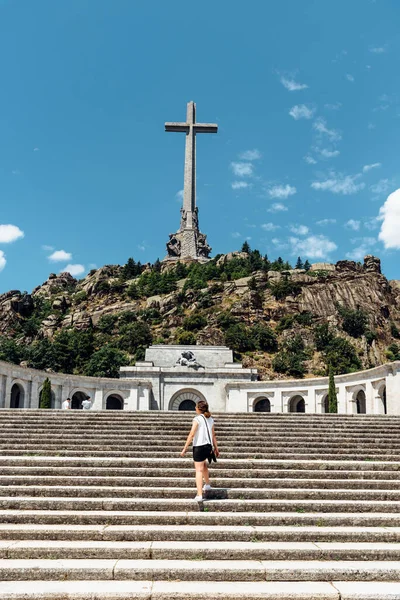 Vista esterna della Valle de los Caidos o Valle dei Caduti . — Foto Stock