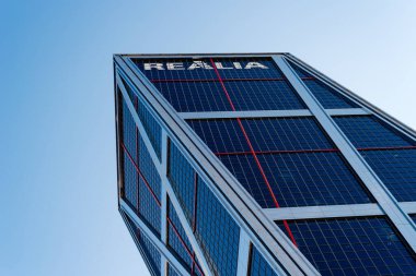 Madrid 'deki Avrupa Kapısı Kuleleri