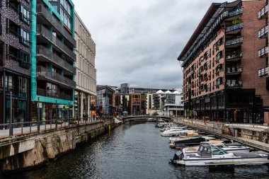 Orta Oslo 'da lüks konutları olan yeni modern kentsel yenileme