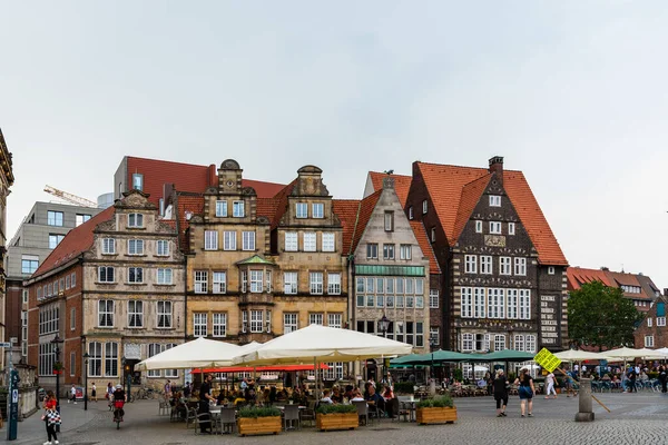 Antigua Plaza del Mercado en el centro de la ciudad hanseática de Bremen — Foto de Stock