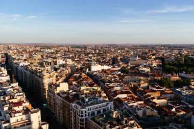 Madrid şehir merkezi günbatımında panoramik manzara
