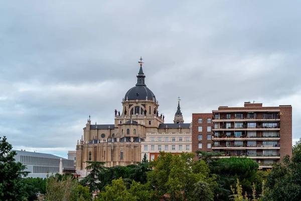 Skyline of Almudena Cathedral of Madrid — стокове фото