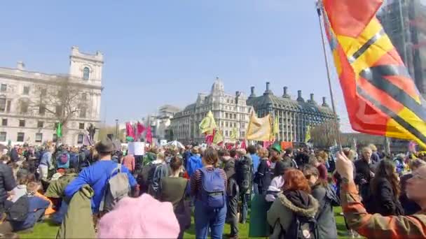 Wymarcie Rebelianci Protestujący Parliament Square Garden Kwietnia 2019 Wielka Brytania — Wideo stockowe