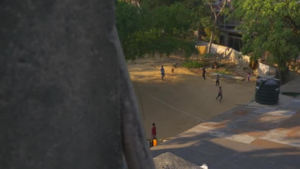 Blick Auf Cricket Spielende Kinder Sylhet Vom Dach Nachschuss — Stockvideo
