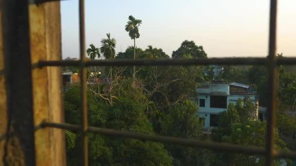 Rooftop View Sylhet Durante Pôr Sol Através Cerca Arame Dolly — Vídeo de Stock