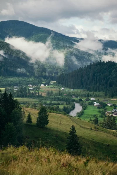 Panoramic View Mountain Village Nature Foggy Cloudy Day — Stock Photo, Image