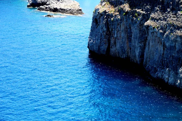 Rodos Taki Deniz Kayalığı Yunanistan — Stok fotoğraf