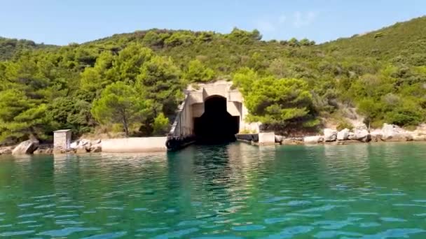 Entering Hideout Submarine Tunnel Boat Croatia — Stock Video