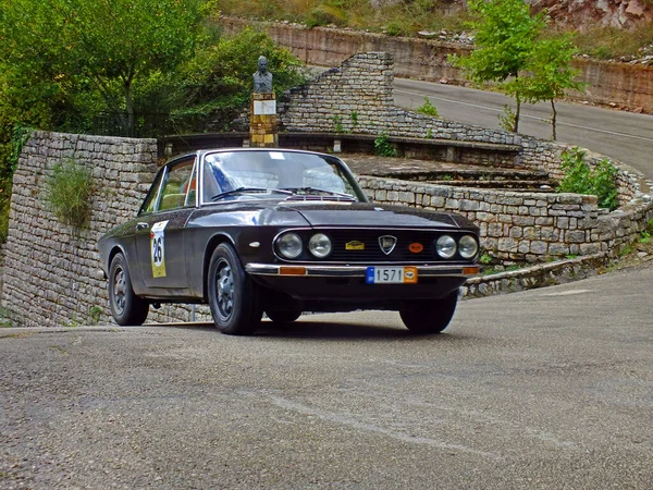 Evrytanie Grèce Septembre 2014 Voiture Classique Lancia Fulvia Coupe Fabriquée — Photo