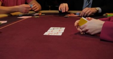Casino, oyun fişlerinin dağıtımı