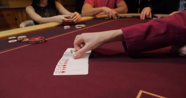 Casino Verteilung Von Spielkarten — Stockvideo