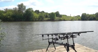 Yavaş çekim, sazan avı, ısırık swinger sinyalizasyon cihazı