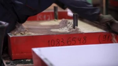 Metal eritme ve dökülme