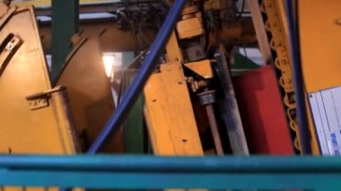 Metal eritme ve dökülme