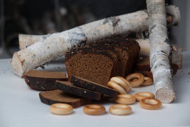 Dilimlenmiş kahverengi ekmek arka plan