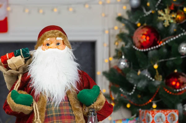 Aydınlatma bir arka plan üzerinde Noel Baba