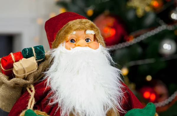 Aydınlatma bir arka plan üzerinde Noel Baba