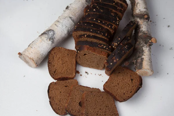 Dilimlenmiş kahverengi ekmek arka plan