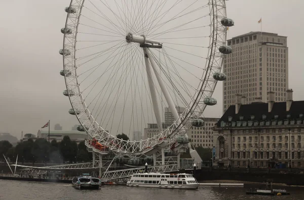 London London England Großbritannien Mai 2020 Verregnete Straßen Riesenrad London — Stockfoto