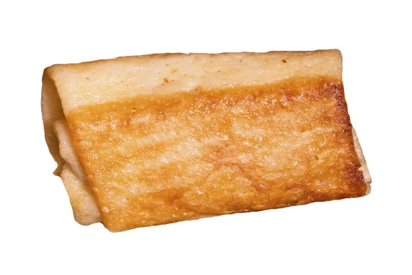 Pfannkuchen Gefüllt Mit Thunfisch Isoliert Auf Weißem Hintergrund — Stockfoto