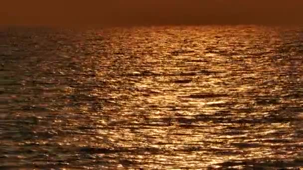 Sunrise Zee Golven Van Het Klimmen Van Ochtend — Stockvideo