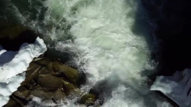 Cascade Montagne Rivière Orageux — Video
