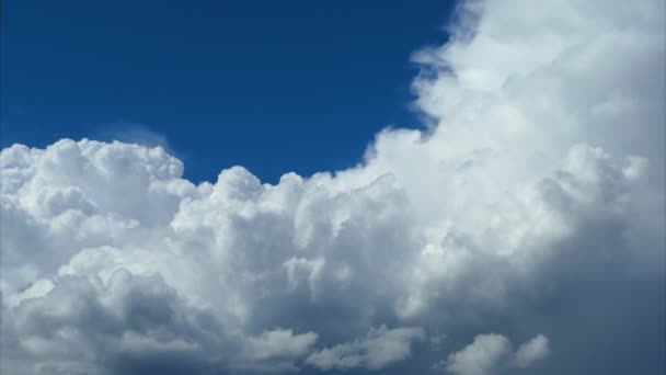 Ciel bleu nuages time-lapse 