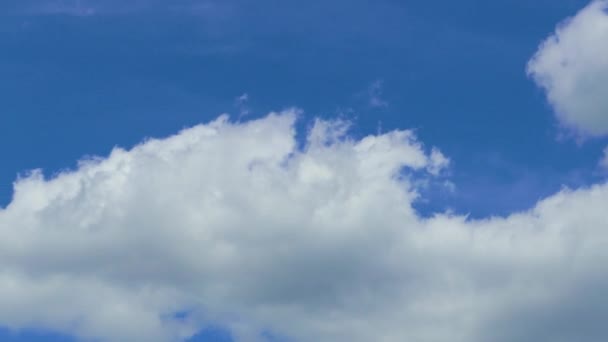 Ciel bleu nuages time-lapse 