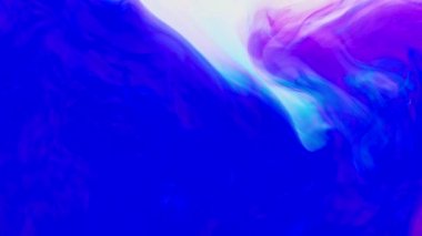 Mürekkep wate dökülür