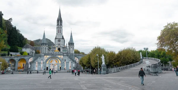 Lourdes Francia Agosto 2019 Luogo Pellegrinaggio Cattolico Milioni Turisti Visitano — Foto Stock