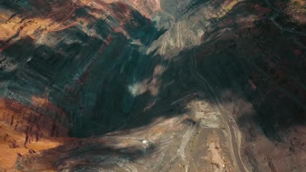 Těžba Železné Rudy Lomu Otevřené Jámy Těžba Obrovské Letecké Video — Stock video